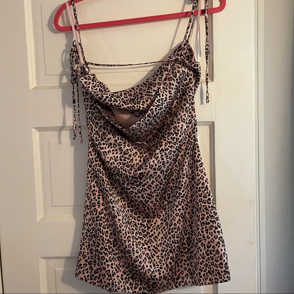 SUPERDOWN DRESS - Picture 7 of 8